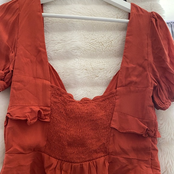 Crop top with front tie - Picture 2 of 2